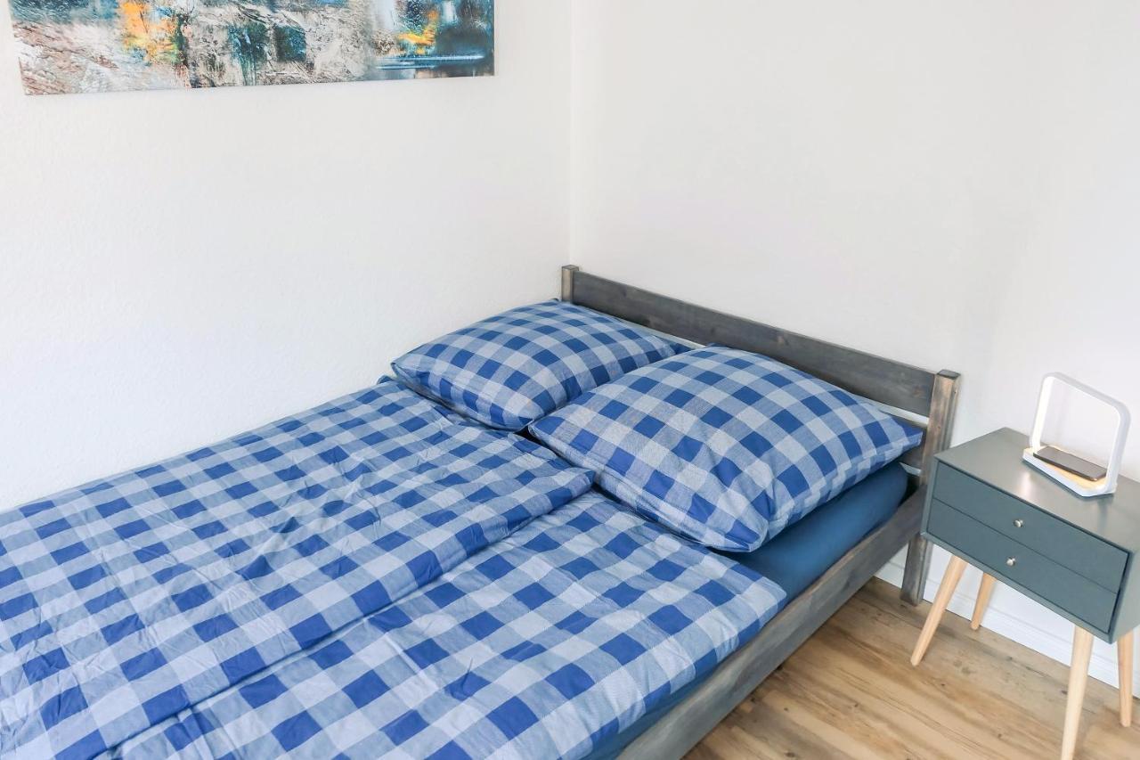 Wohlfuehlwohnung Im Zentrum Mit 24-7 Self Check-In, Wlan & Smart Tv Кіль Екстер'єр фото
