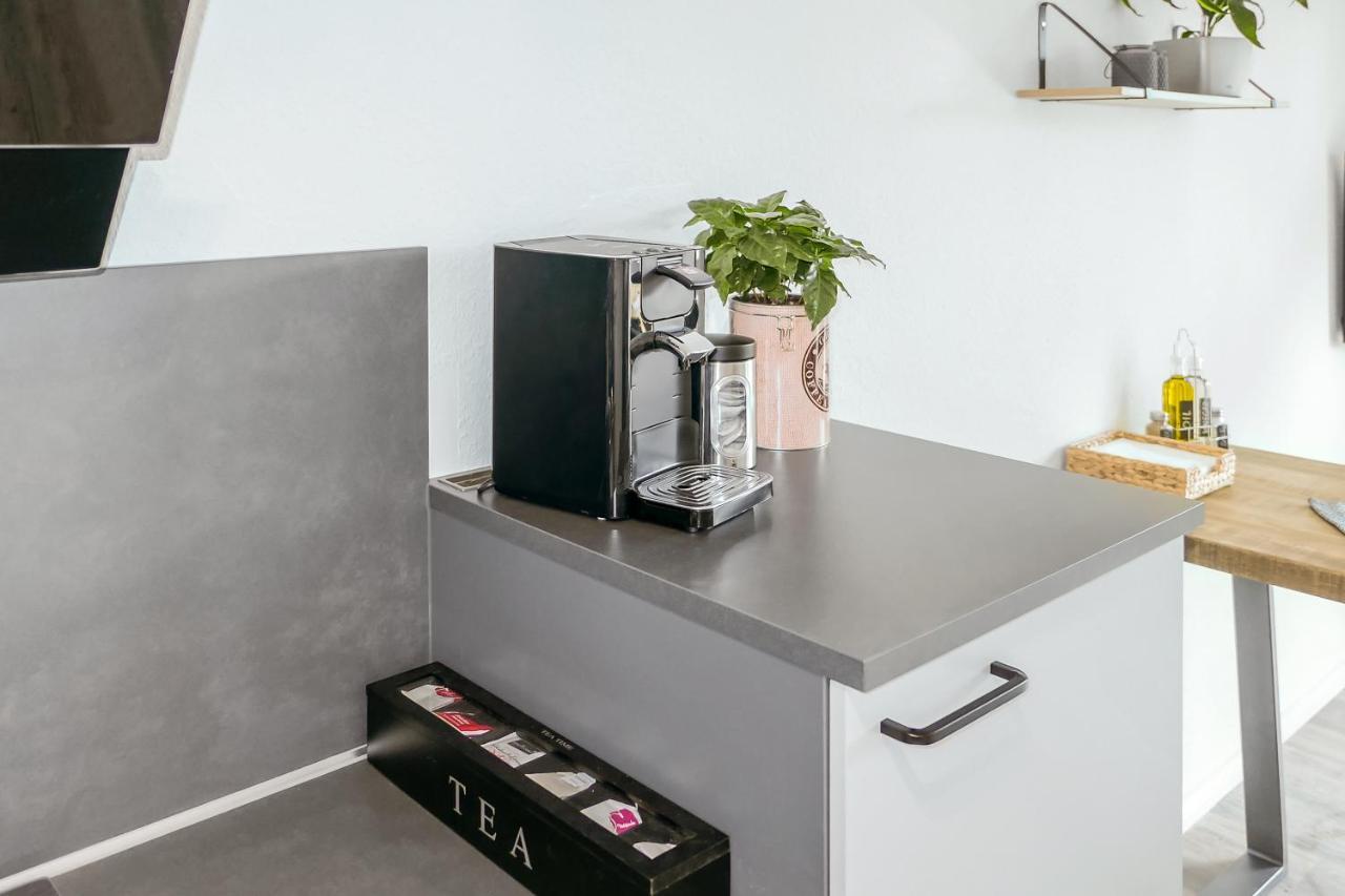 Wohlfuehlwohnung Im Zentrum Mit 24-7 Self Check-In, Wlan & Smart Tv Кіль Екстер'єр фото